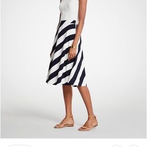 NWT Ann Taylor Nautical Stripe Full Skirt 4P